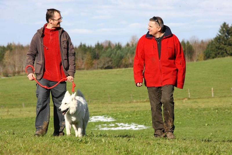 Education canine et comportementaliste à domicile Franck LARDINOY*