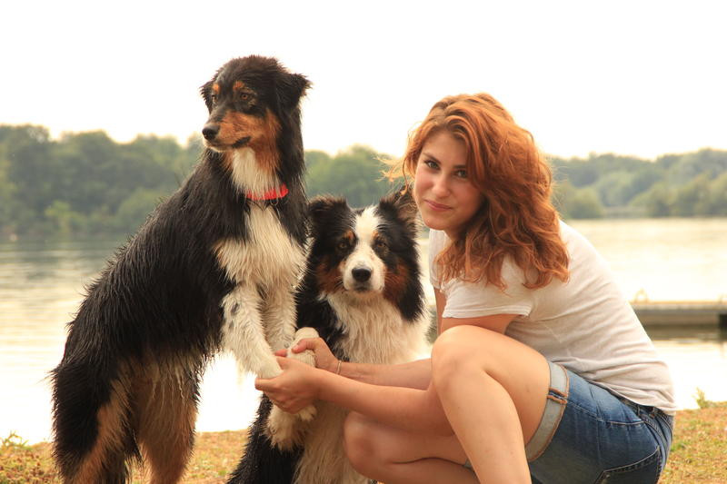 SASHA GOLDMAN Education et Comportement Canin*